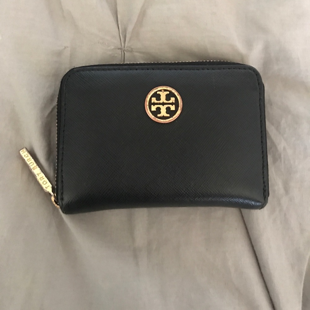 Tory Burch Robinson wallet